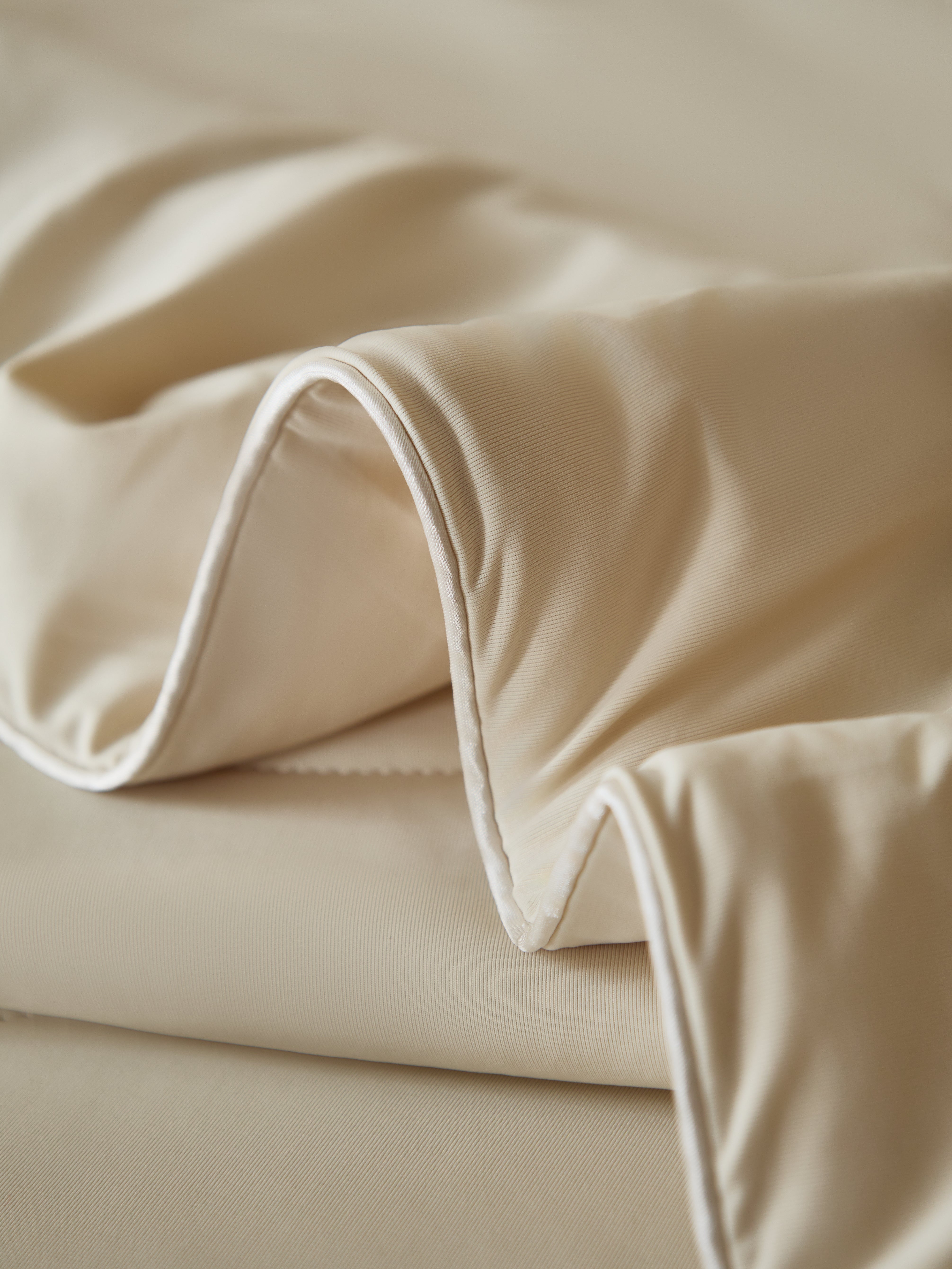 BlueCool™ Cooling Comforter-Vanilla Cream